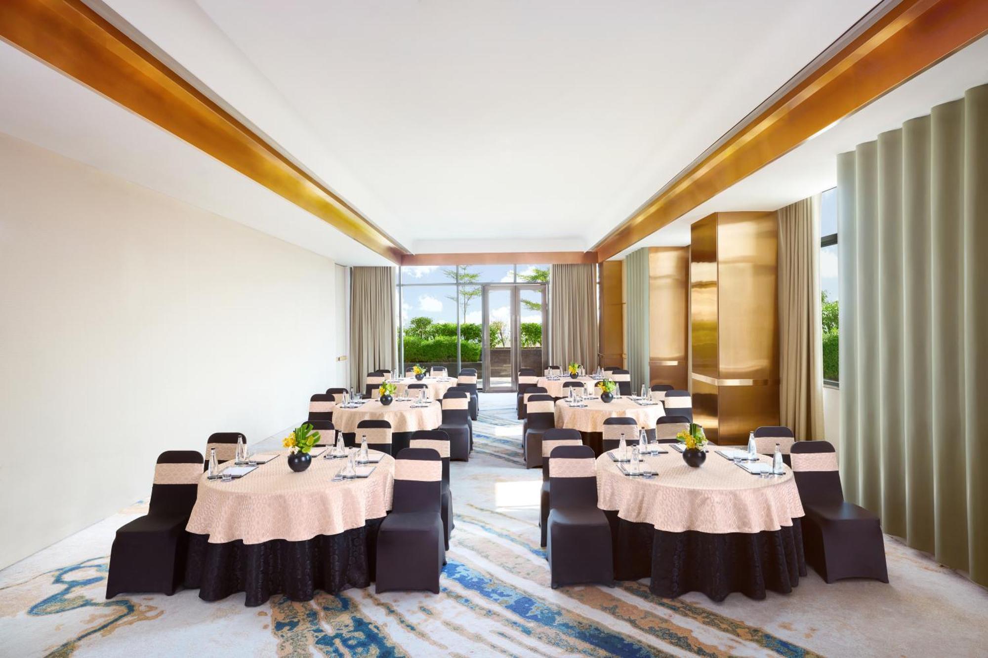 Novotel New Delhi City Centre Kültér fotó
